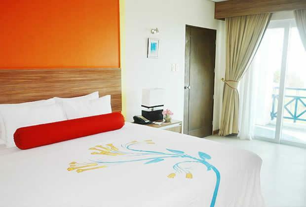 ทันเดอร์เบิร์ด รีสอร์ท - โพโีร พอยท์ San Fernando City  ภายนอก รูปภาพ